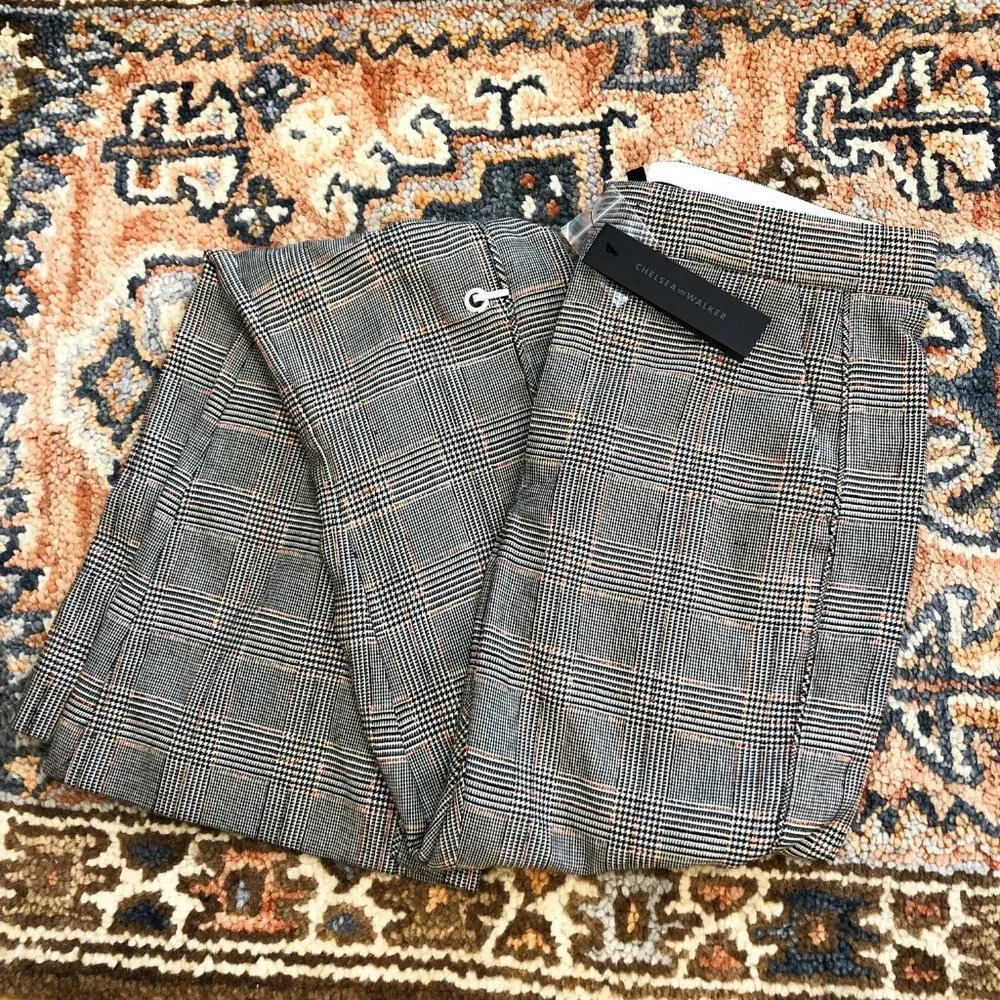 Chelsea and Walker RARE Plaid Flare Clasp Pants 4 - Picture 10 of 11